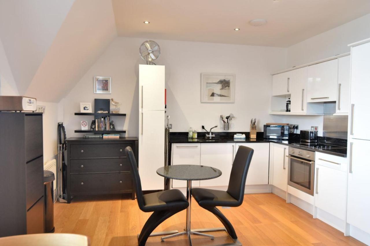 5 Coram Tower Apartment Lyme Regis Exterior photo